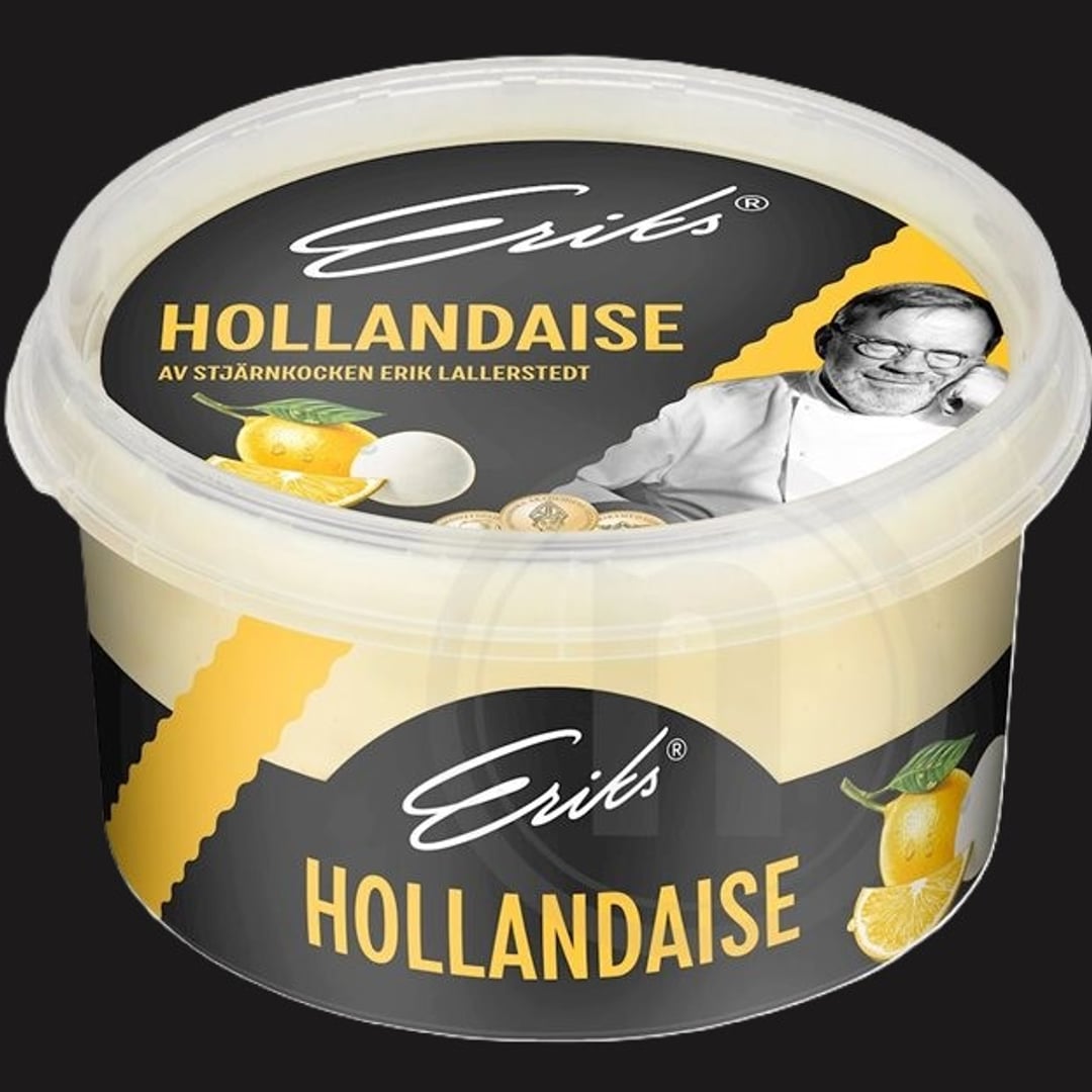 En bøtte med Eriks hollandaise sauce i plasticemballage.