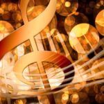 Lydhealing symboliseret ved nodetegn og gyldne farver.