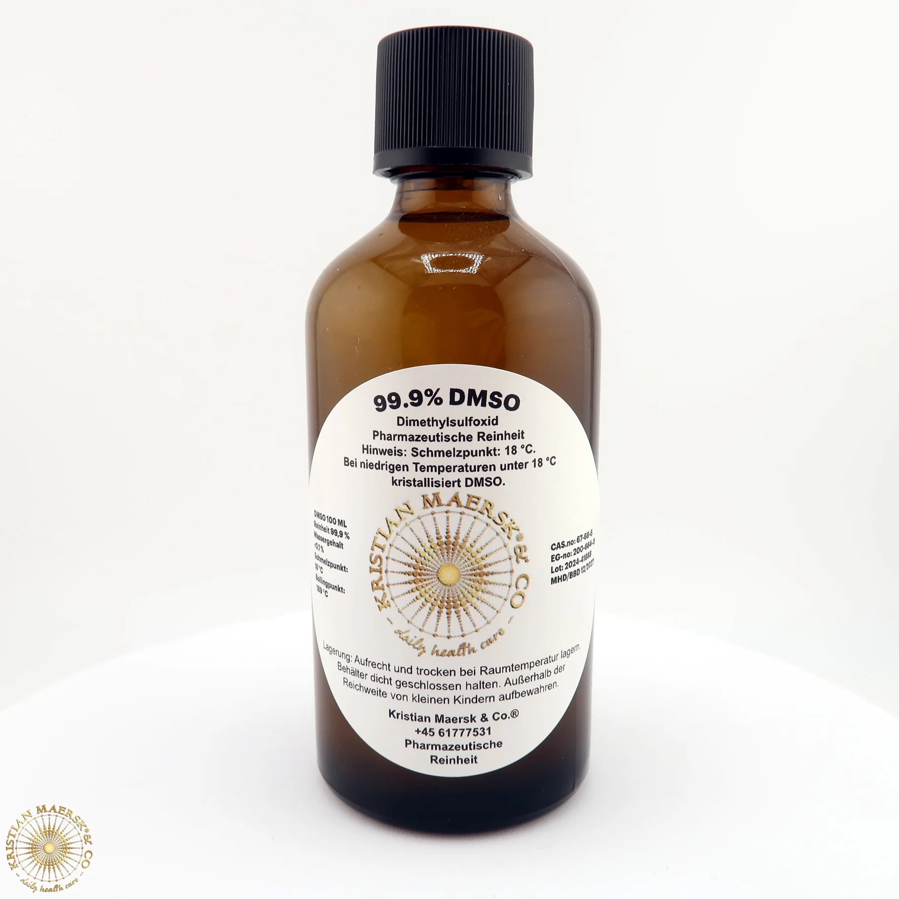 DMSO symboliseret ved brun flaske med væsken fra Kristian Mærsk. Hvid etikette.