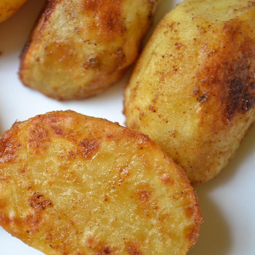 Neutropeni - lavt immunforsvar - symboliseret ved bagte karfofler.