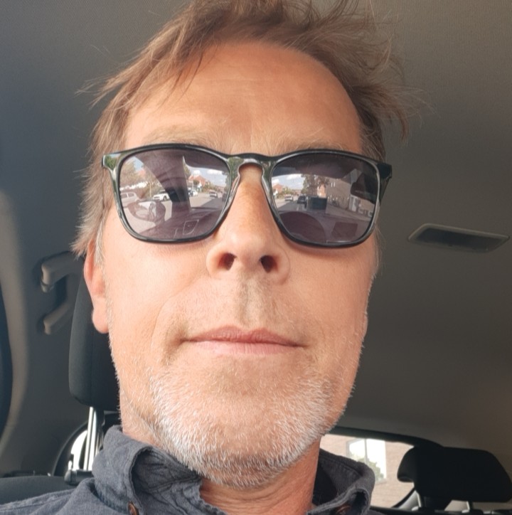 Vi bakker op. Michael Bech
